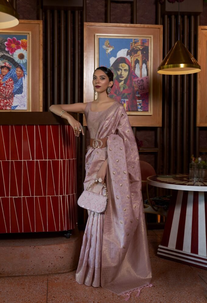 Elegant Light Purple Handloom Silk Saree