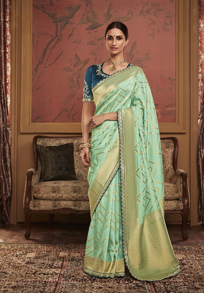 Elegant Sea Green Dola Silk Saree with Intricate Zari Weaving
